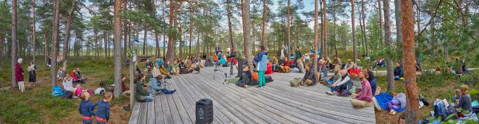 3. juulil 2021, kell 15:00 Soomaa rahvuspargis, Hüpassaare rabasaarel.