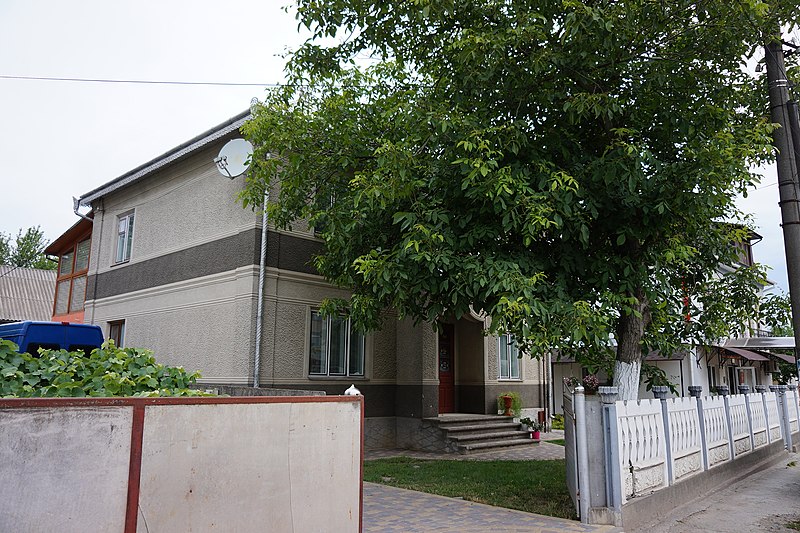 File:! Хотин (198) вул. Б. Хмельницького, 11.jpg